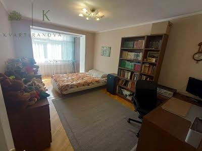 квартира за адресою Пасічна вул., 62А