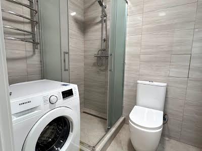 квартира за адресою Набережна Перемоги вул., 112