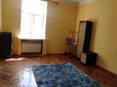 квартира за адресою Лисенка вул., 4