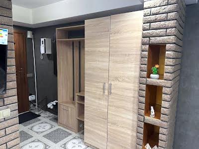 квартира за адресою Празька вул., 25/1