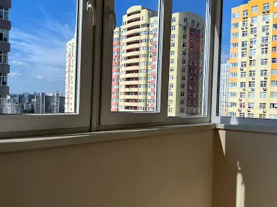 квартира за адресою Сім'ї Кульженків вул. (Петра Дегтяренка), 31-Б