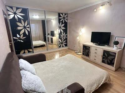 квартира за адресою Петра Григоренка просп., 5