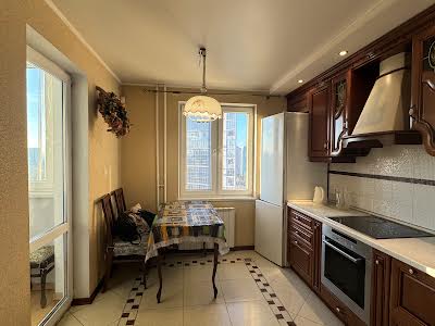 квартира по адресу Дарницкий бульв., 8