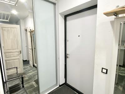 квартира за адресою Зарічна вул., 2к2
