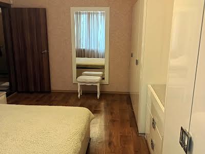 квартира за адресою Науки просп., 55-А