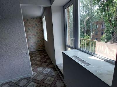 квартира за адресою Дачна вул., 13а