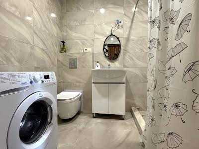 квартира за адресою Співдружності вул., 7