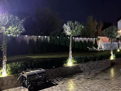 будинок за адресою 32-Садова вул.