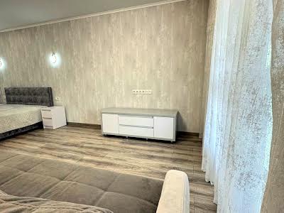 квартира за адресою Набережна Перемоги вул., 112