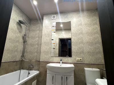 квартира по адресу с. Софиевская борщаговка, Боголюбова ул., 5