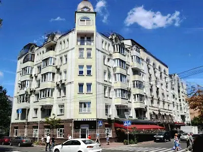 квартира за адресою Межигірська вул., 28