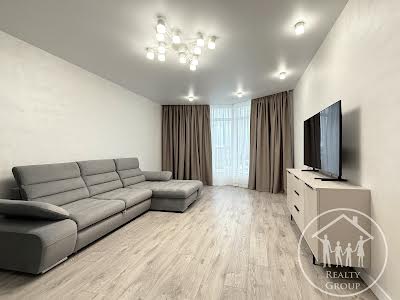 квартира за адресою Залізнична вул., 15