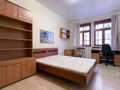 квартира по адресу Павловская ул., 18