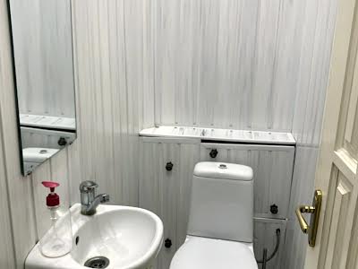 квартира за адресою Печерський узвіз, 18
