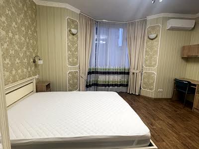 квартира за адресою Коперника вул., 3