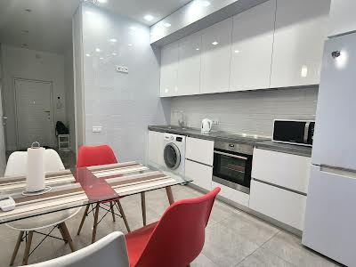 квартира за адресою Італійський бульв., 1а