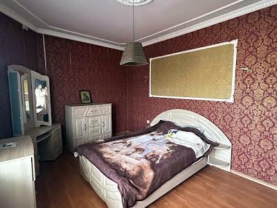 квартира за адресою Теплична вул., 8