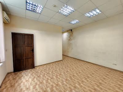 комерційна за адресою Корзо вул., 10