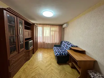 квартира за адресою Вереснева вул., 17/101