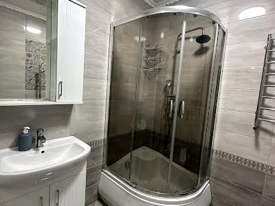 квартира за адресою Довга вул., 20б