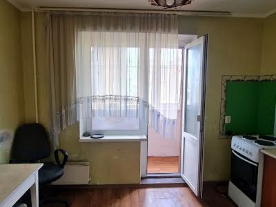 квартира за адресою Полярна вул., 6-А