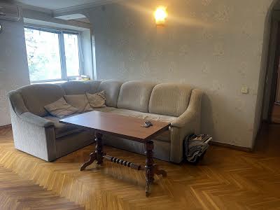квартира за адресою Михайла Бойчука вул. (Кіквідзе), 41