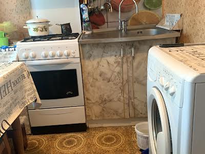 квартира за адресою Сулеймана Стальського вул., 8