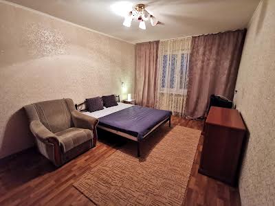 квартира за адресою Григорія Ващенка вул., 1