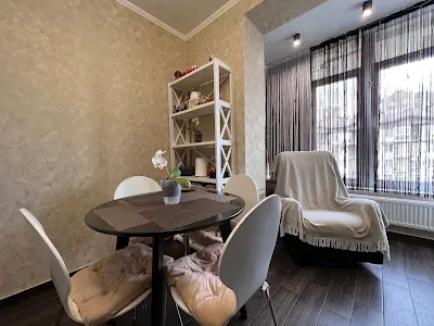 квартира по адресу Печерського, 35