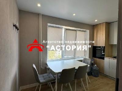 квартира за адресою Запорізька вул., 6