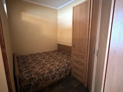 квартира по адресу Владимира Момота ул., 42