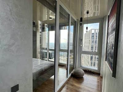 квартира за адресою Зарічна вул., 4к2