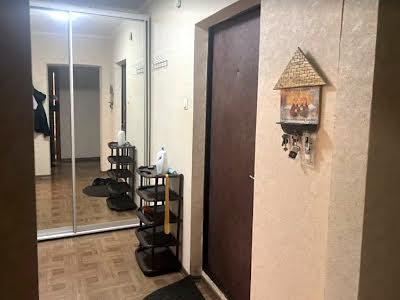 квартира по адресу Здолбуновская ул., 13