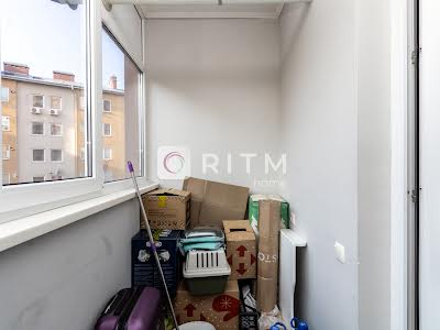 квартира за адресою Тролейбусна вул., 24