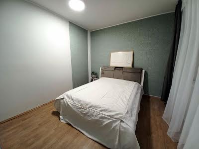 квартира по адресу Миколы Бажана просп., 14