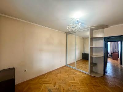 квартира за адресою Кадетський Гай вул., 11