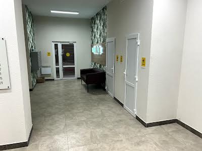 квартира за адресою Приозерний бульв., 5