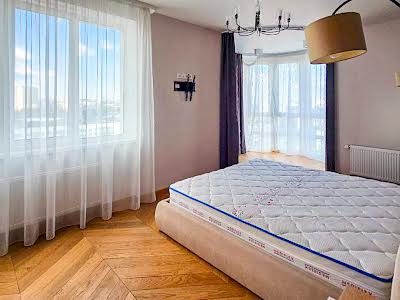 квартира по адресу Голосеевский просп. (40-летия Октября), 95-А