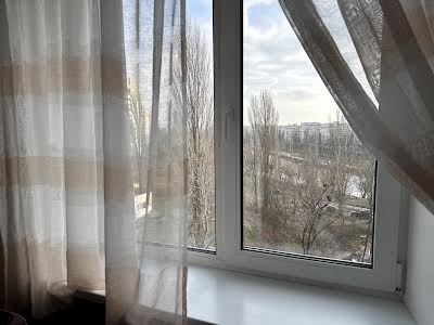 квартира за адресою Флоренції вул., 1/11