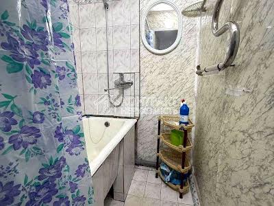 квартира за адресою Перемоги просп., 64