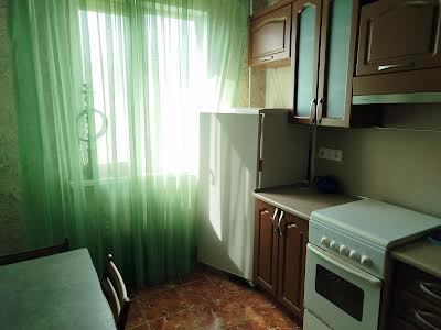 квартира по адресу Дружбы Народов ул., 208