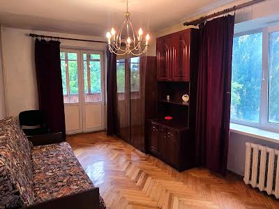 квартира по адресу Елены Телиги ул., 43