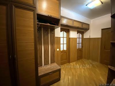 квартира по адресу Червоной Калины просп., 85