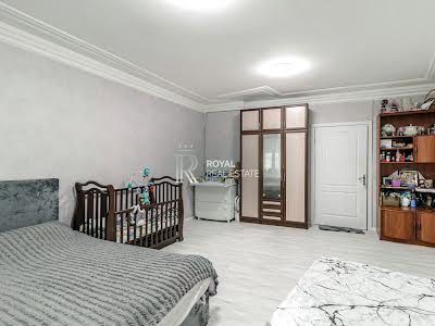 квартира за адресою Велика Житомирська вул., 13