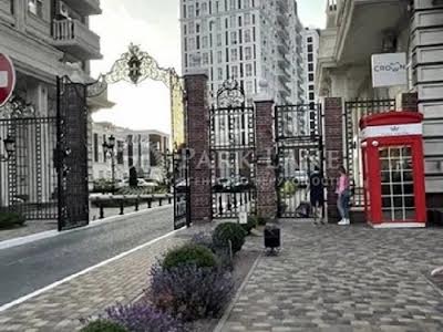 квартира за адресою Михайла Максимовича вул. (Онуфрія Трутенка), 28-Б