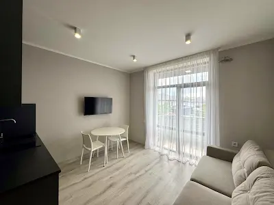 квартира за адресою Вчительська вул., 16