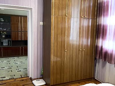 будинок за адресою Ватутіна вул.