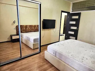 квартира за адресою Юрія Кондратюка вул., 5