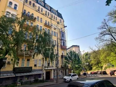 квартира по адресу Круглоуниверситетская ул., 14
