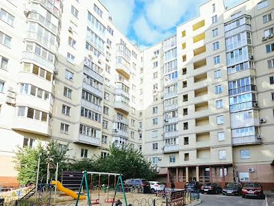 квартира за адресою Перемоги пл., 53